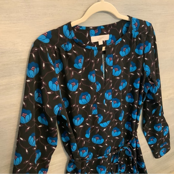 LOFT Black Blue Floral Print Shirt Dress Medium Band Collar Like New - Picture 2 of 9